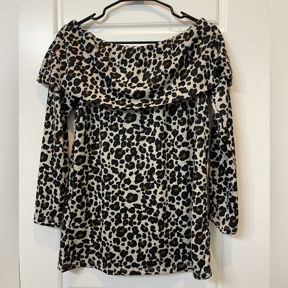 NWT Loft Outlet off the shoulder lightweight cheetah print sweater - size S - Picture 1 of 3